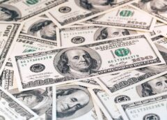Projeções para o dólar caem a R$ 5,60 em 2025: entenda os motivos por trás da queda
